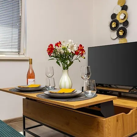 Asparuh 1br In The Great Center شقة بلوفديف