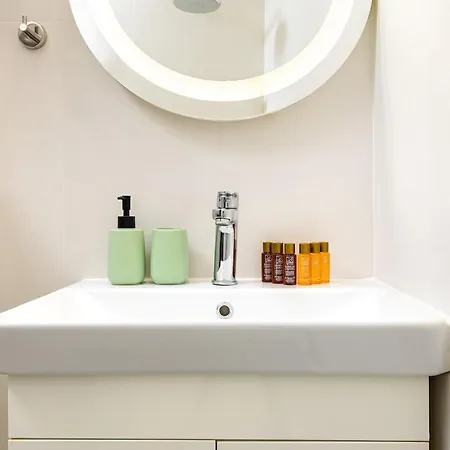 Asparuh 1br In The Great Center شقة بلوفديف